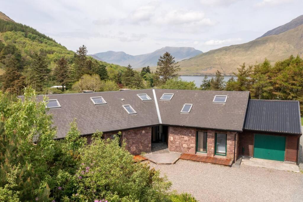 Heather Lodge With Sea And Mountain Views 里南 外观 照片